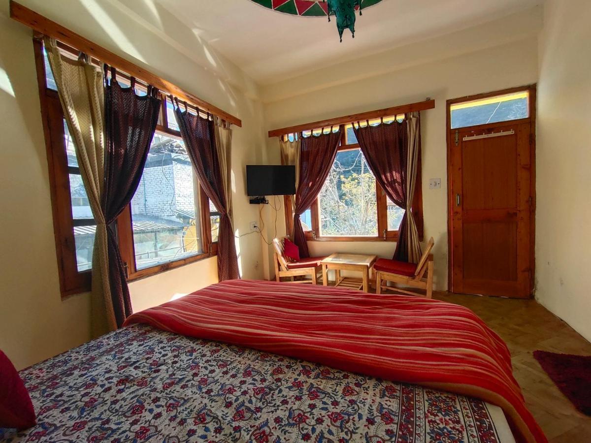 A Pousada La Siesta India Manali Exterior foto